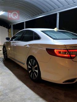 هيونداي أزيرا